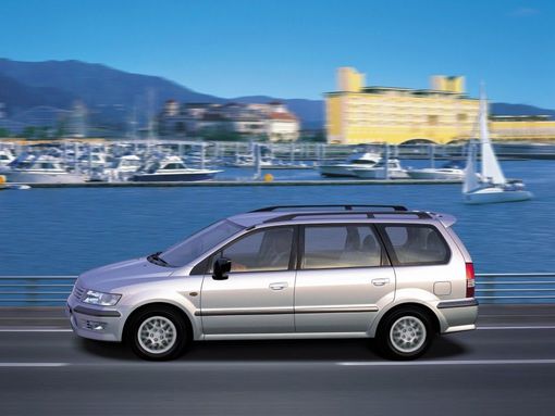 Mitsubishi Space Wagon Mitsubishi Space Wagon