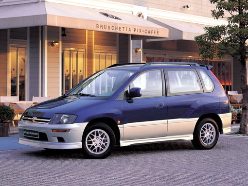 Mitsubishi Space Runner Mitsubishi Space Runner