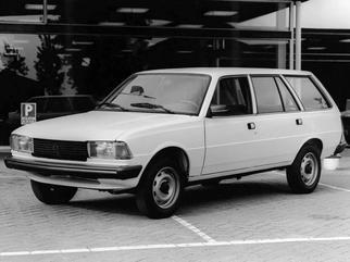  305 II T-Μόντελ (581E) 1982-1988