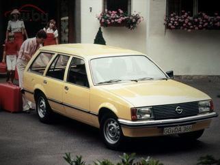 Rekord E Caravan (Φέισλιφτ 1982) 1982-1986