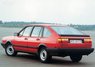  Passat Χάτσμπακ (B2; Φέισλιφτ 1985) 1985-1988