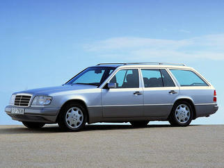  E-class T-Μόντελ (S124) 1993-1996