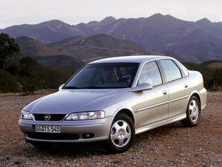  Vectra B (Φέισλιφτ 1999) 1999-2002