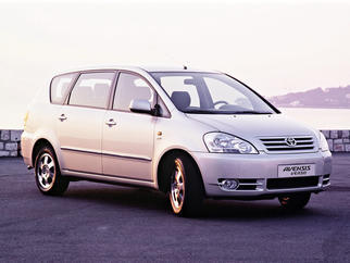  Avensis Verso 2001-2003