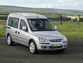  Combo Tour C (Φέισλιφτ 2003) 2003-2011