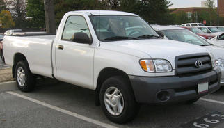 Tundra I Regular Cab (Φέισλιφτ 2002) 2002-2006