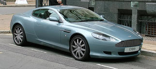  DB9 Κουπέ 2004-2012