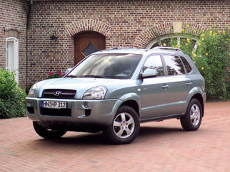  Tucson I 2004-2010