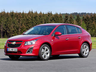 Cruze Χάτσμπακ 2009-2013