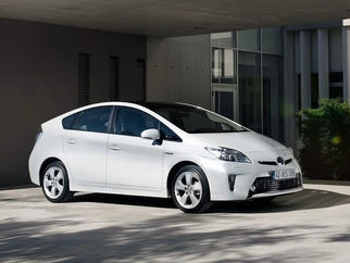  Prius Plug-in Υβριδικό (ZVW35) 2012-201