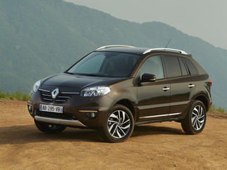  Koleos (Φέισλιφτ III) 2013-2016