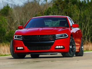  Charger VII (LD; Φέισλιφτ 2015) 2015-2019