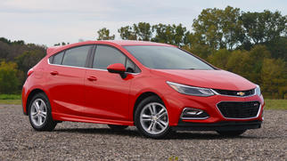  Cruze Χάτσμπακ II 2017-2018