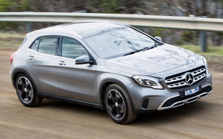  GLA (X156, Φέισλιφτ 2017)  2017