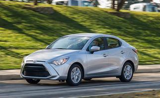  Yaris iA 2016-2018