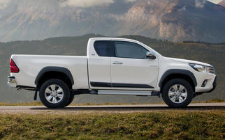  Hilux Extra Cab VIII (Φέισλιφτ 2017)  2017
