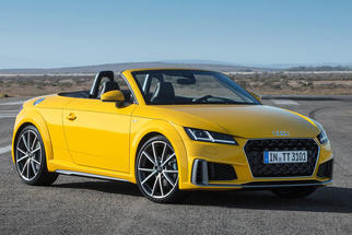  TT Roadster (8S, Φέισλιφτ 2018)  2018