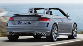  TTS Roadster (8S, Φέισλιφτ 2018)  2018