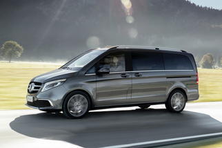  V-class Compact (Φέισλιφτ 2019)  2019